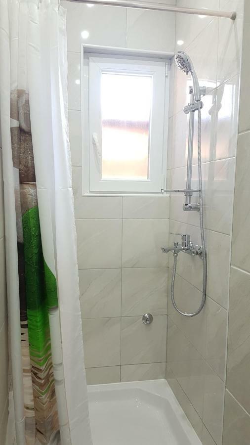 Marko Airport Rooms Velika Gorica Exterior foto