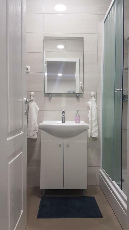 Marko Airport Rooms Velika Gorica Exterior foto
