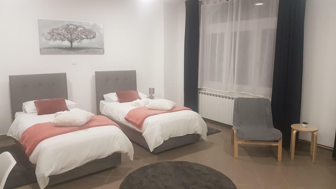 Marko Airport Rooms Velika Gorica Exterior foto